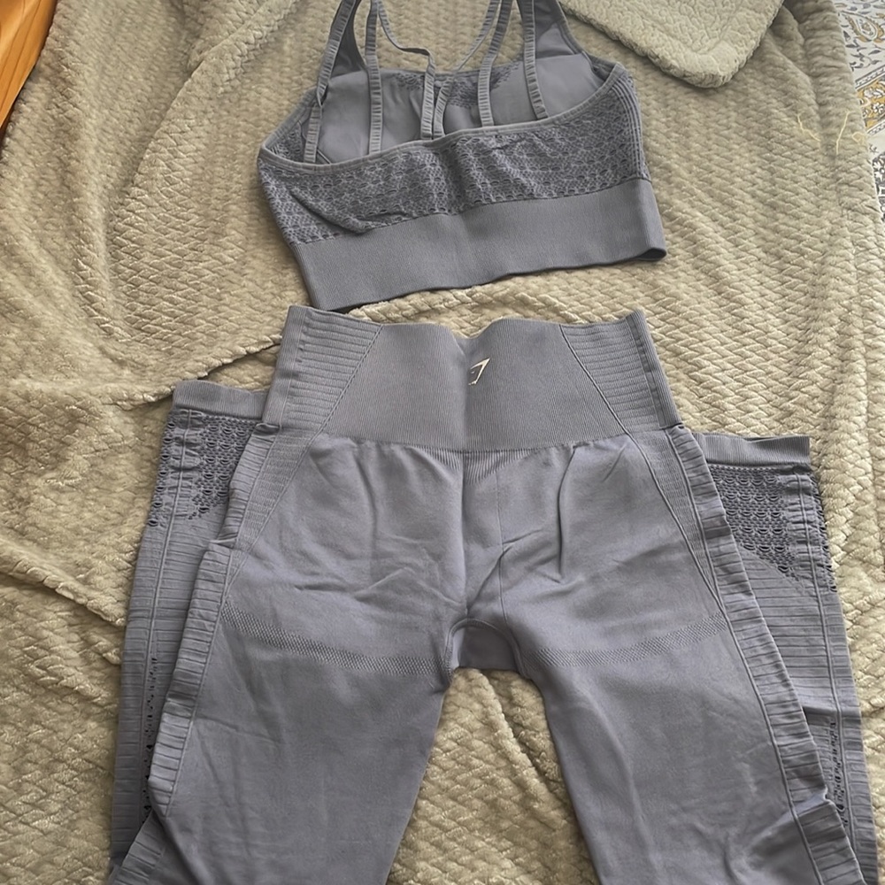 Gym shark matching set Sz M lilac